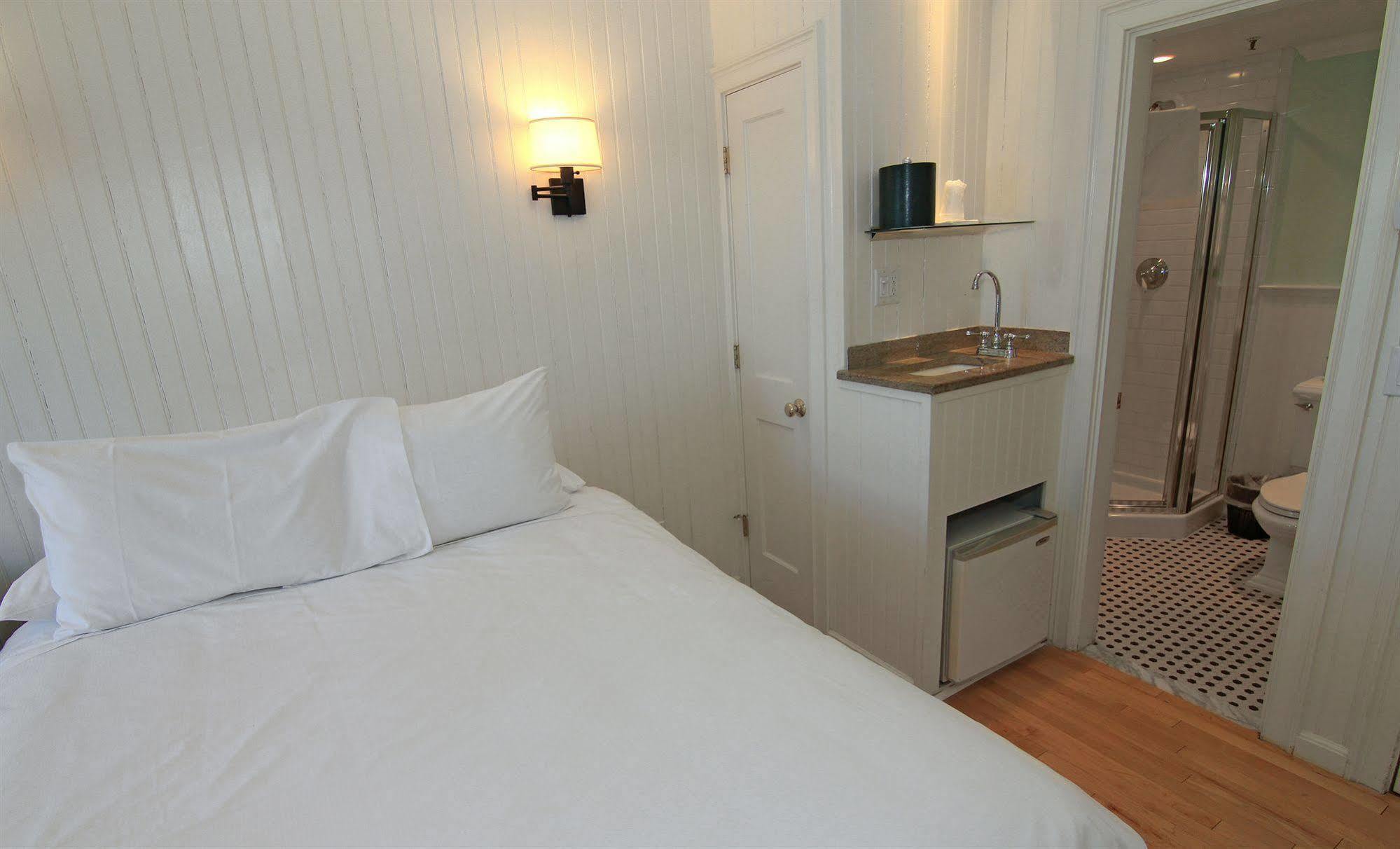 Anchor Inn Beach House Provincetown Dış mekan fotoğraf